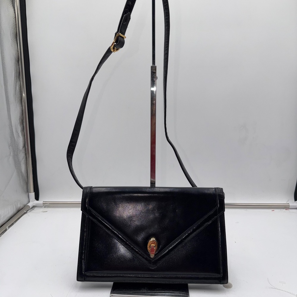 Susan Gail Vintage Black Leather Envelope Crossbody Bag Gold Clip Lock Closure
